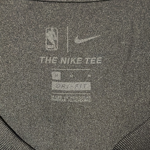 Nike Ladies Fit NBA Atlanta Hawks Tee, NWT’s, Size Medium - Picture 3 of 9